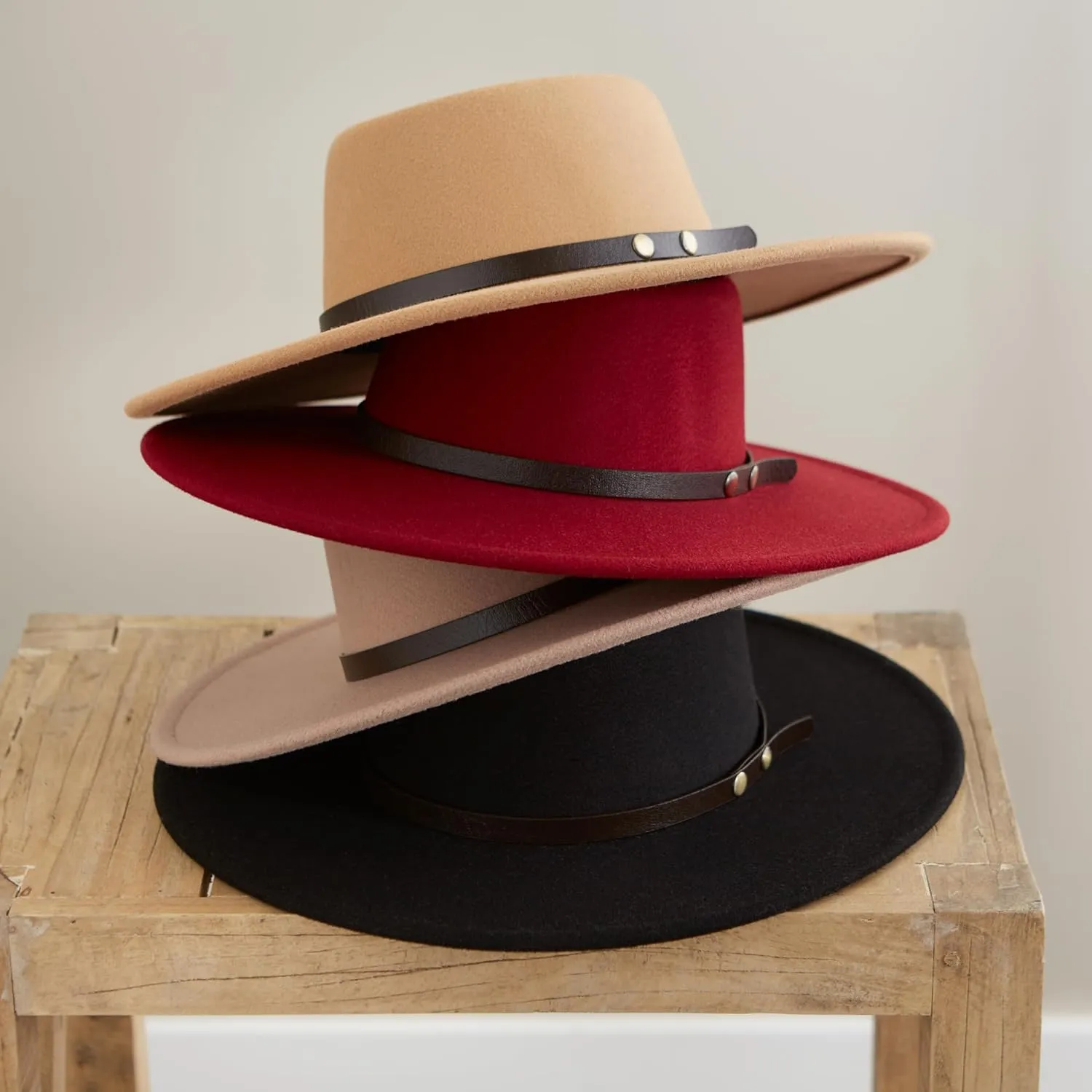Hadley Wren Women's Oakley Fedora Wide Brim Panama Style Hat